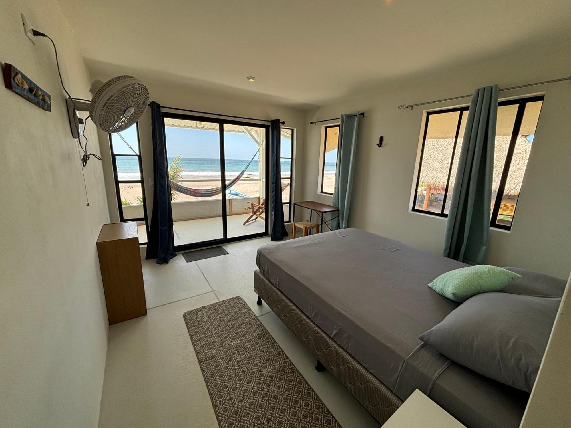 Stella Mar Oceanfront Hotel Попойо Экстерьер фото