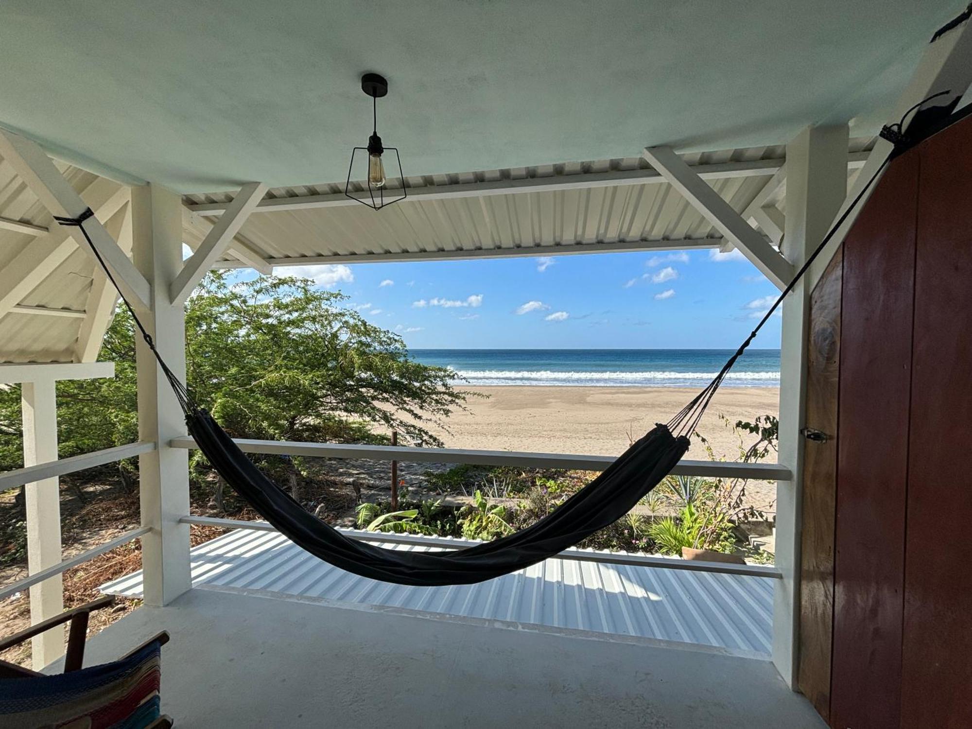 Stella Mar Oceanfront Hotel Попойо Экстерьер фото