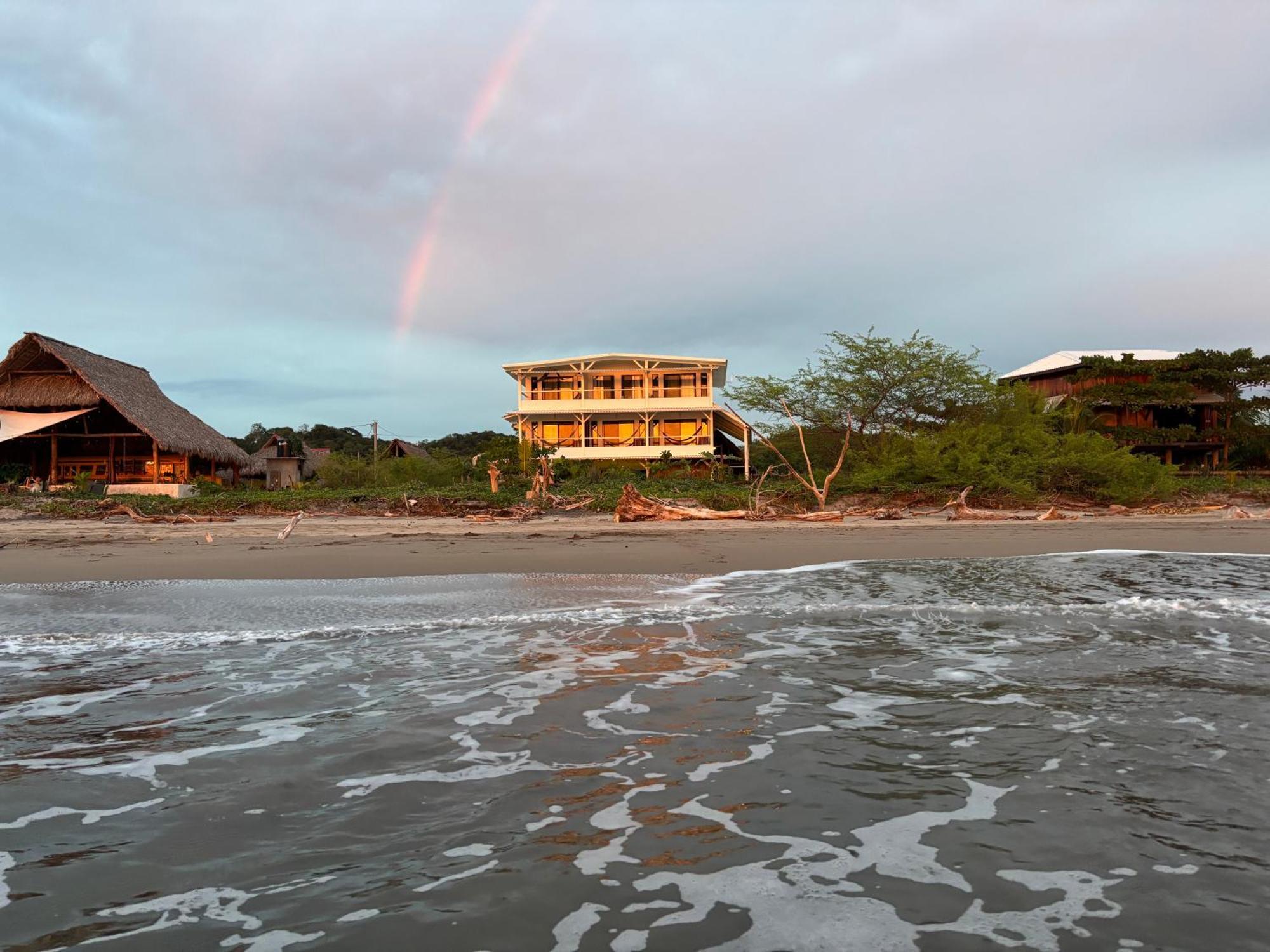 Stella Mar Oceanfront Hotel Попойо Экстерьер фото