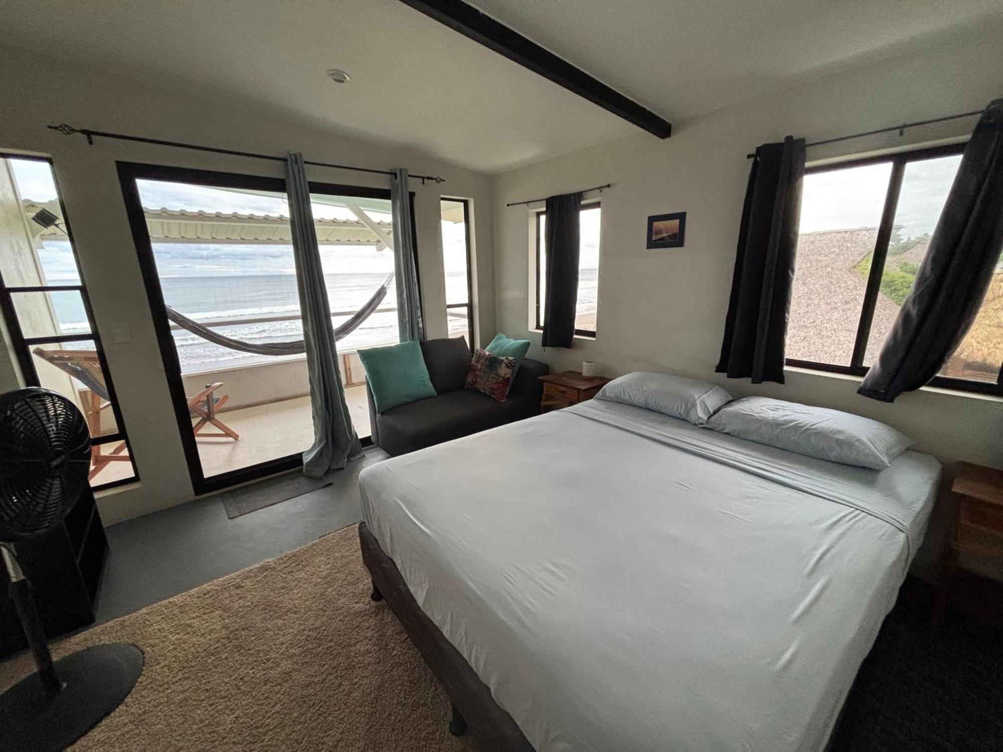 Stella Mar Oceanfront Hotel Попойо Экстерьер фото